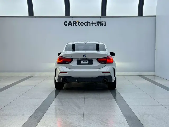 BMW 1 Series — Фото автомобиля 4