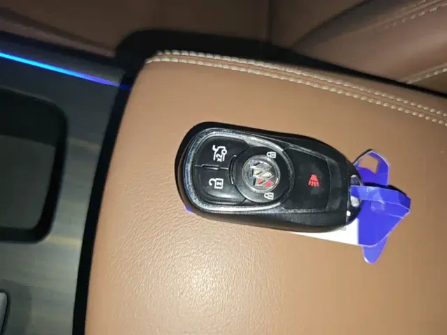 Buick Regal — Фото автомобиля 8