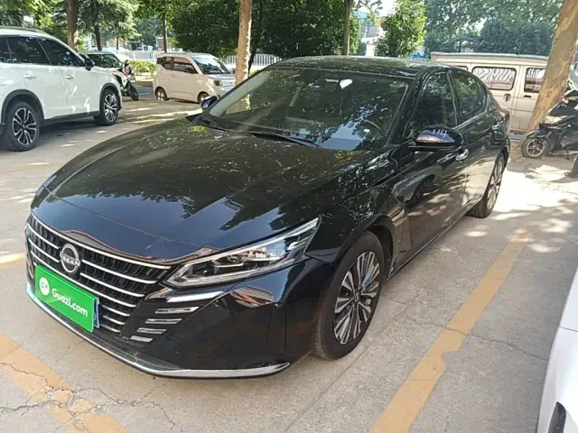 Фотография автомобиля — Nissan Teana