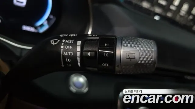 Genesis GV80 2.5T Бензин AWD — Фото автомобиля 30