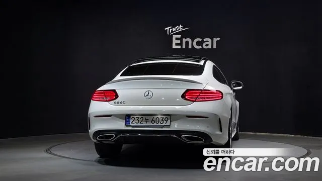 Mercedes-Benz C-Class W205 — Фото автомобиля 4