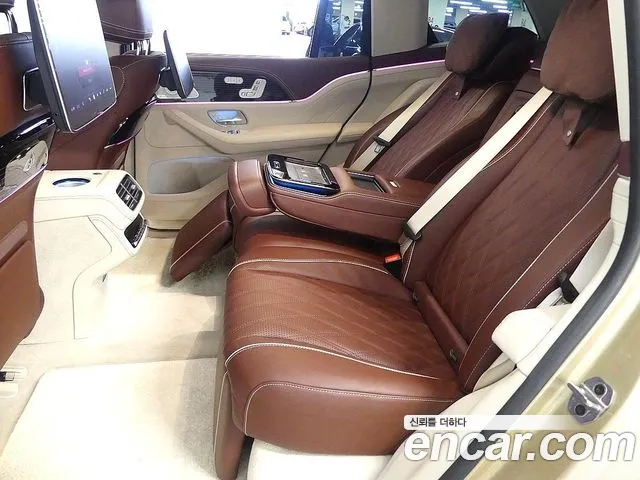 Mercedes-Benz GLS-Class — Фото автомобиля 16