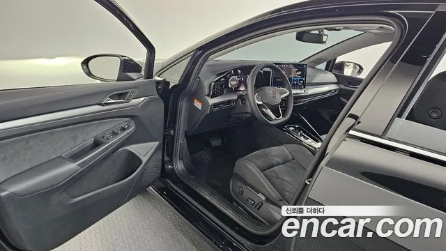 Volkswagen Golf Golf 8 поколение 2.0 TDI Prestige — Фото автомобиля 10