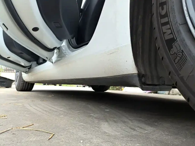 Tesla Model 3 2023 Rear-Wheel Drive — Фото автомобиля 21