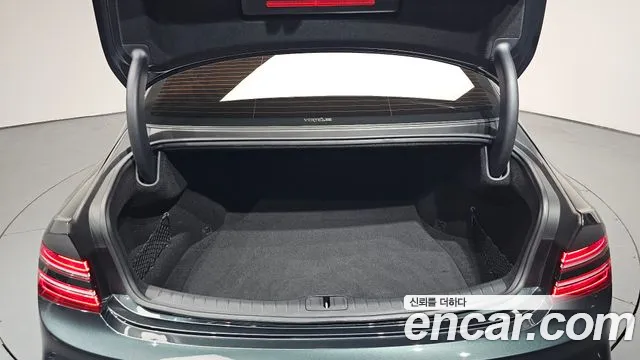 Genesis G80 Бензин 3.5 турбо AWD — Фото автомобиля 20