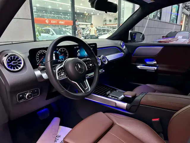 Mercedes-Benz GLB-Class — Фото автомобиля 11