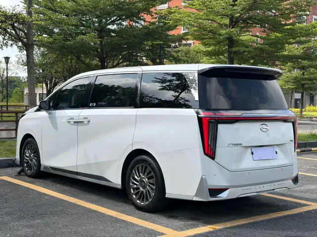 GAC Trumpchi M8 — Фото автомобиля 4