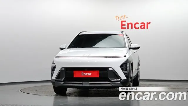 Hyundai Kona SX2 — Фото автомобиля 3