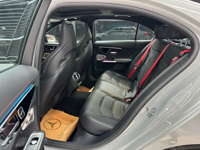 Mercedes-Benz C-Class AMG — Фото автомобиля 12