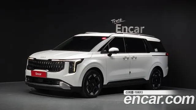 Фотография автомобиля — Kia Carnival Generation 4