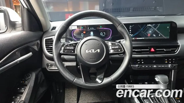 Kia Seltos — Фото автомобиля 19