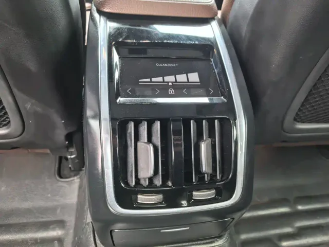Volvo S90 — Фото автомобиля 15