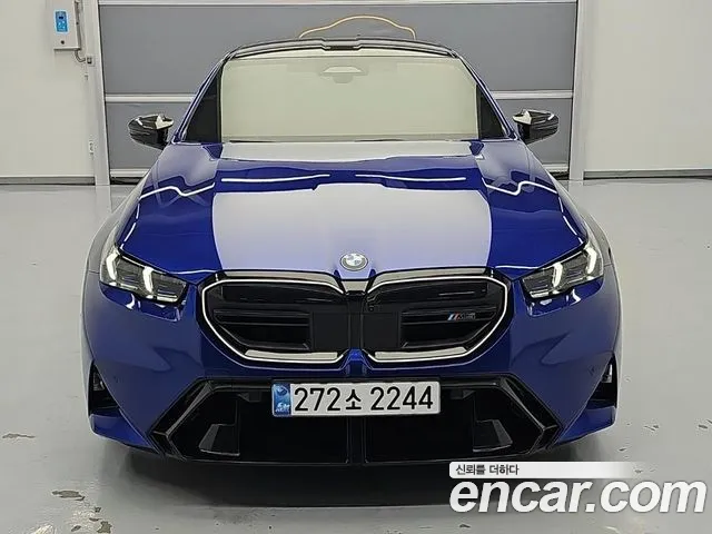 BMW M5 G90 — Фото автомобиля 3