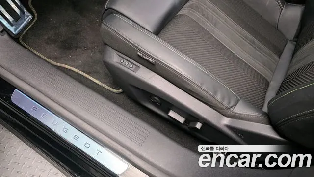 Peugeot 308 — Фото автомобиля 17