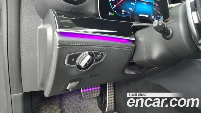 Mercedes-Benz AMG GT 4 двери 43 4MATIC+ — Фото автомобиля 25