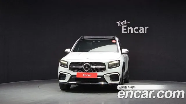 Mercedes-Benz GLB-Class — Фото автомобиля 3