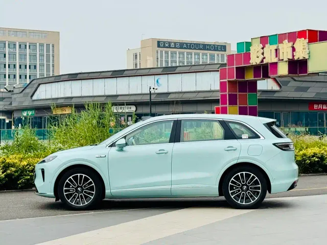 Shangjie SUV — Фото автомобиля 5