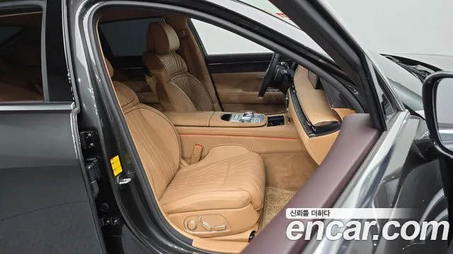 Genesis G90 Бензин 3.5 турбо AWD — Фото автомобиля 12
