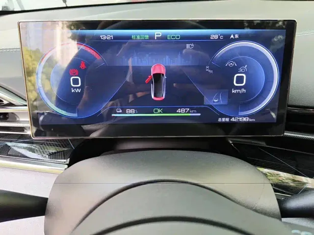 BYD Seal — Фото автомобиля 4