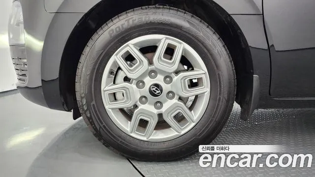 Hyundai Staria — Фото автомобиля 5