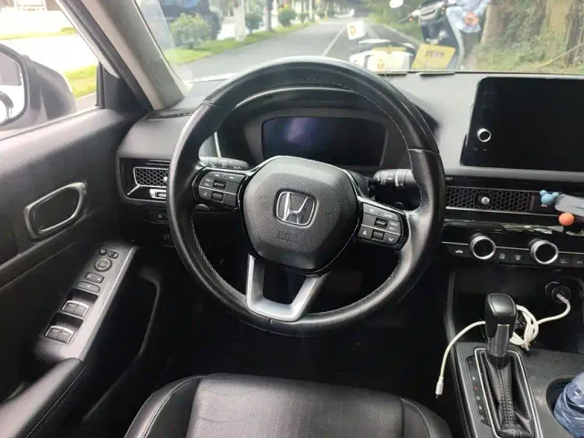 Honda Civic — Фото автомобиля 6