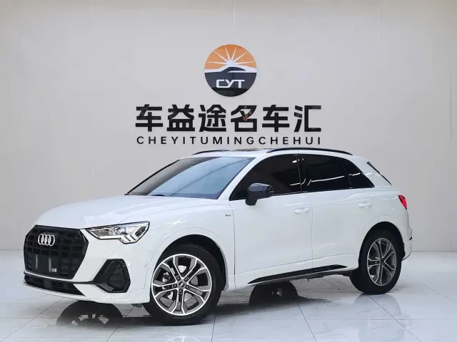 Фотография автомобиля — Audi Q3