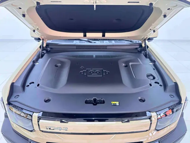 iCAR V27 — Фото автомобиля 9
