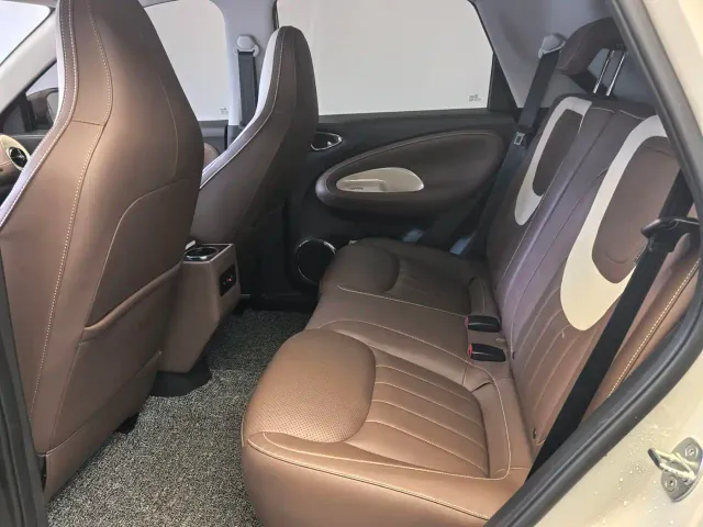 Wuling Bingo — Фото автомобиля 15