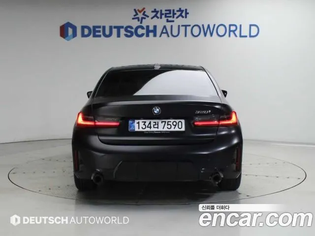 BMW 3 Series — Фото автомобиля 4