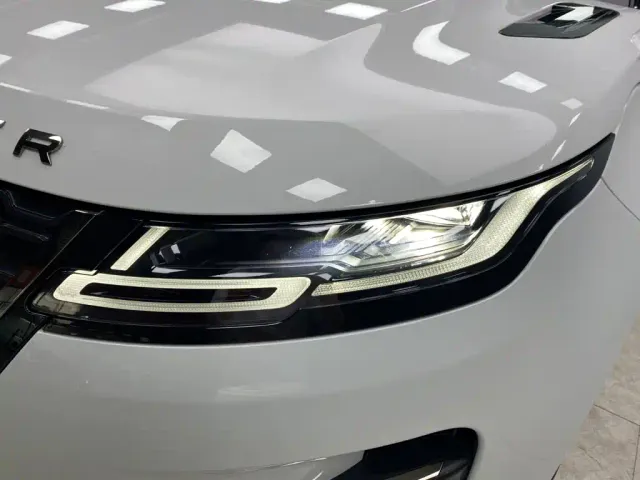 Land Rover Range Rover Evoque — Фото автомобиля 25