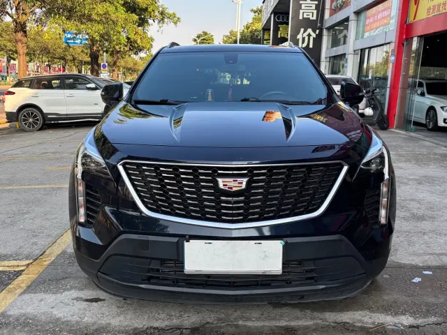 Cadillac XT4 — Фото автомобиля 2