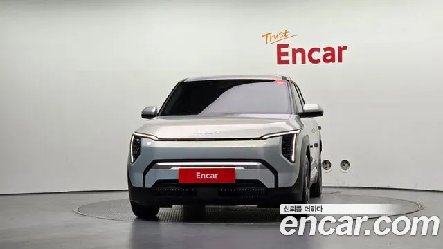 Kia EV3 — Фото автомобиля 3