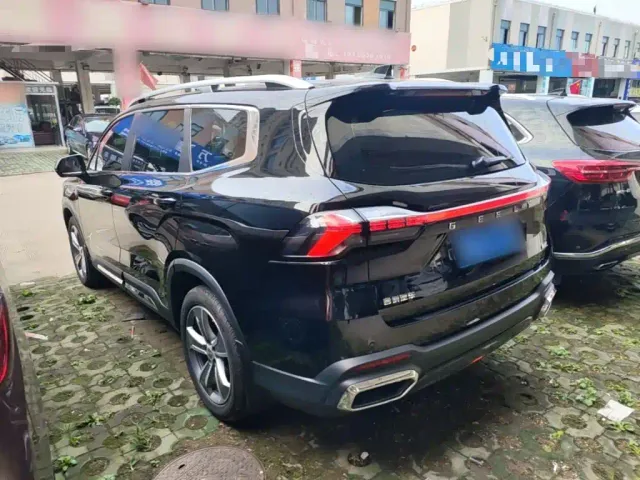 Geely Haoyue L — Фото автомобиля 4