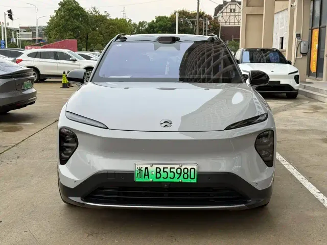 Nio ES7 — Фото автомобиля 2