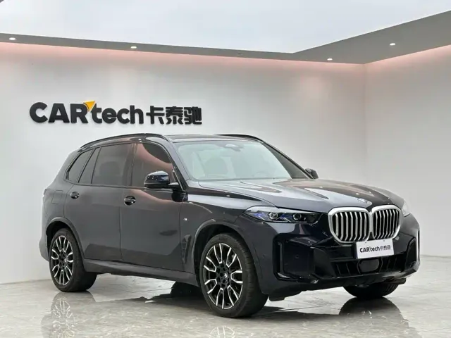 BMW X5 — Фото автомобиля 6