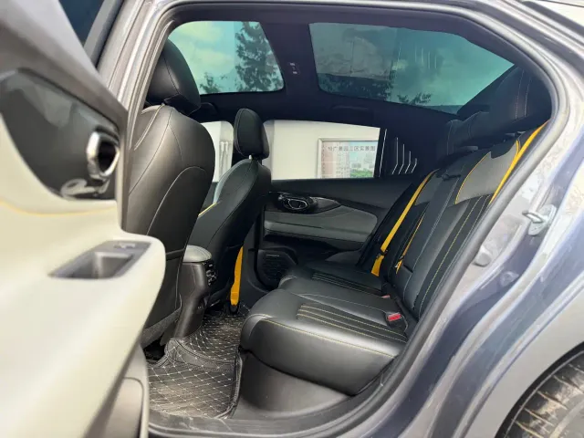 GAC Trumpchi Emkoo — Фото автомобиля 12