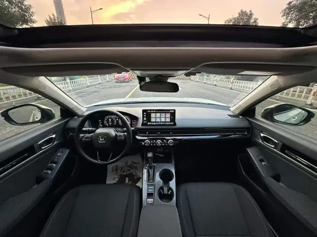 Honda Civic — Фото автомобиля 5