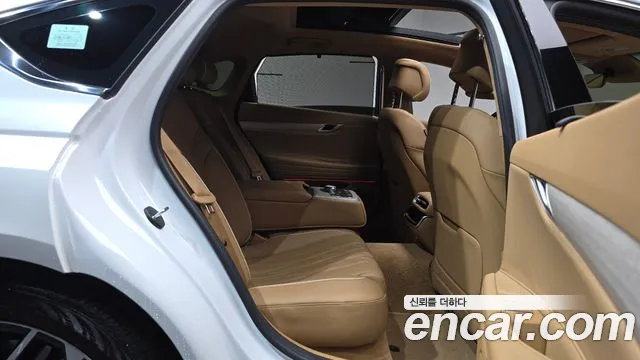 Genesis G80 Бензин 2.5 турбо AWD — Фото автомобиля 10
