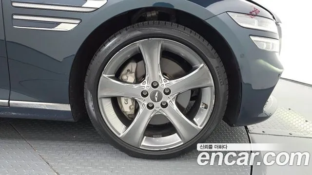 Genesis G80 RG3 — Фото автомобиля 6