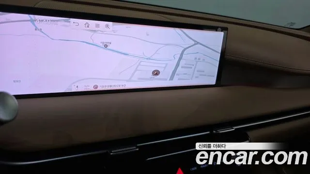Genesis G80 Бензин 2.5 турбо AWD — Фото автомобиля 11