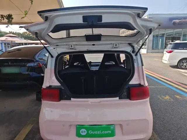 Wuling Hongguang Mini EV — Фото автомобиля 18