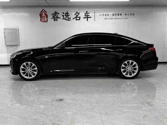 Cadillac CT5 — Фото автомобиля 3