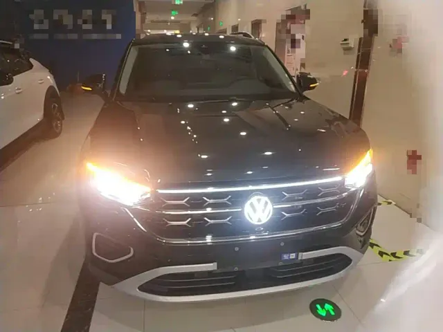 Volkswagen Tayron — Фото автомобиля 2
