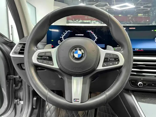 BMW 3 Series — Фото автомобиля 13