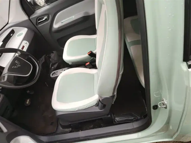 Wuling Hongguang Mini EV — Фото автомобиля 14