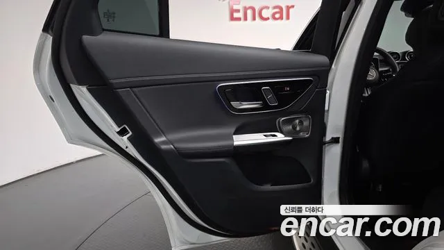 Mercedes-Benz GLC-Class — Фото автомобиля 14