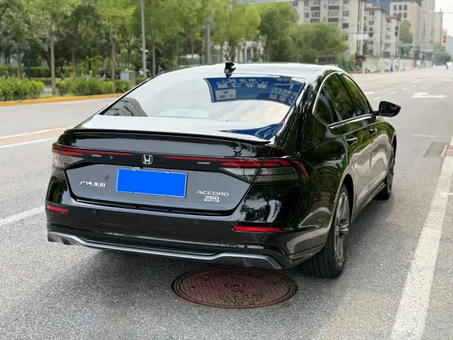 Honda Accord — Фото автомобиля 27
