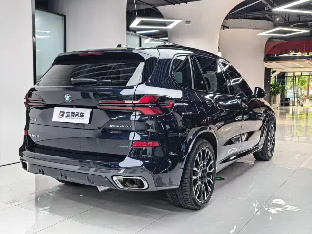 BMW X5 — Фото автомобиля 13