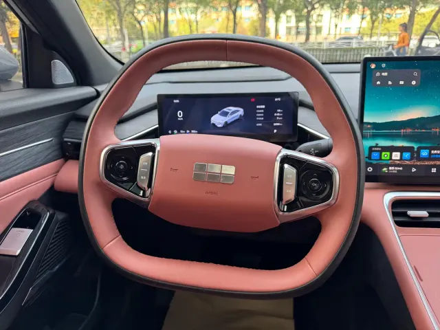 Geely Galaxy L6 — Фото автомобиля 7