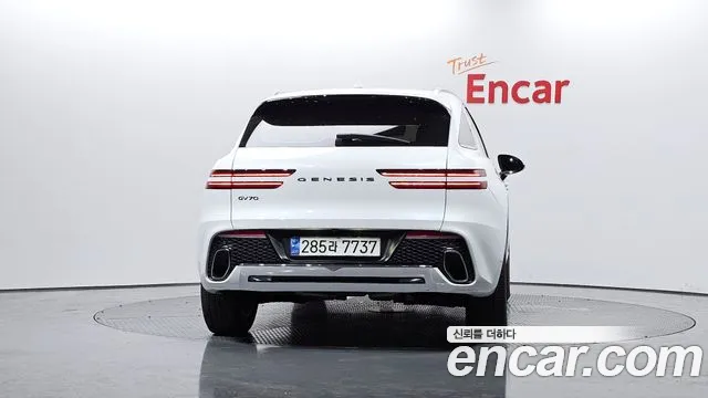 Genesis GV70 2.5T Бензин 2WD — Фото автомобиля 4